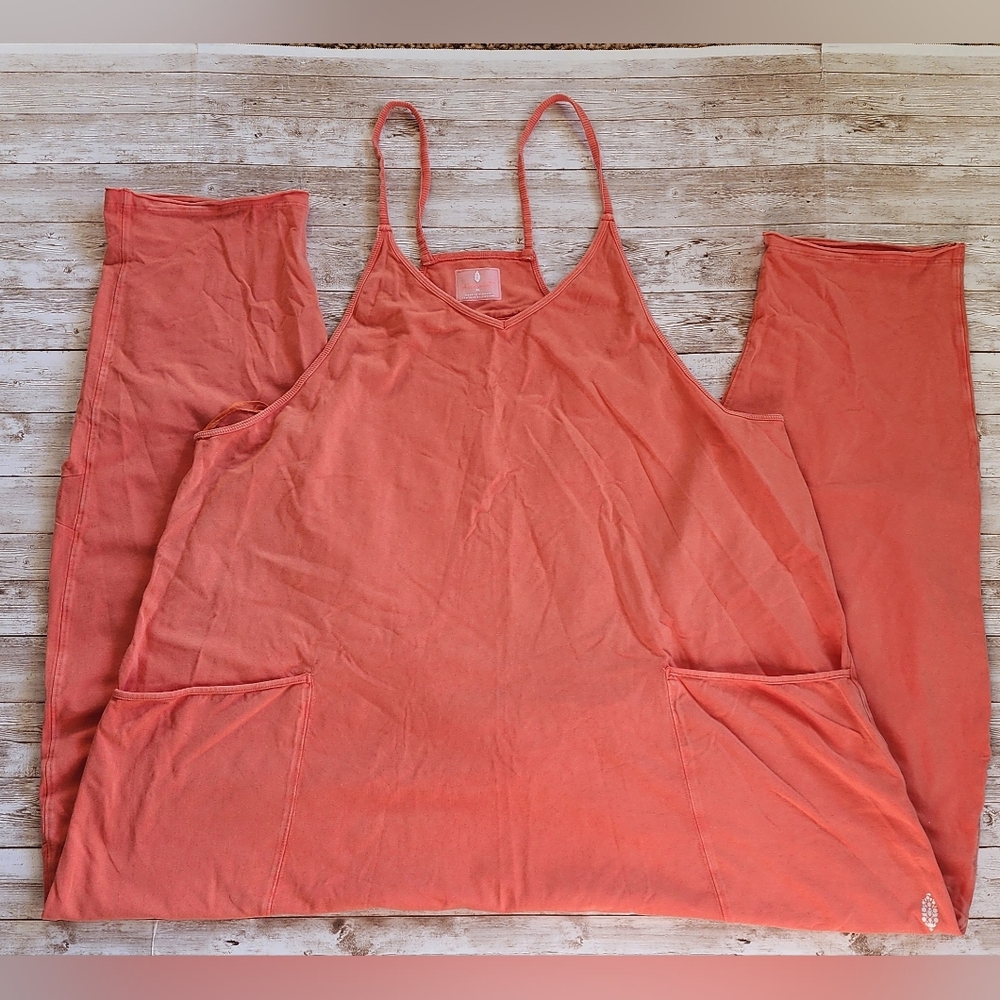 Hot shot onesie xl Free People NWOT washed orange